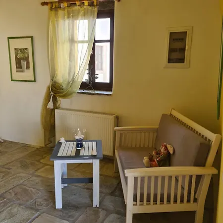Maisonnette Flo Holiday home Mitata
